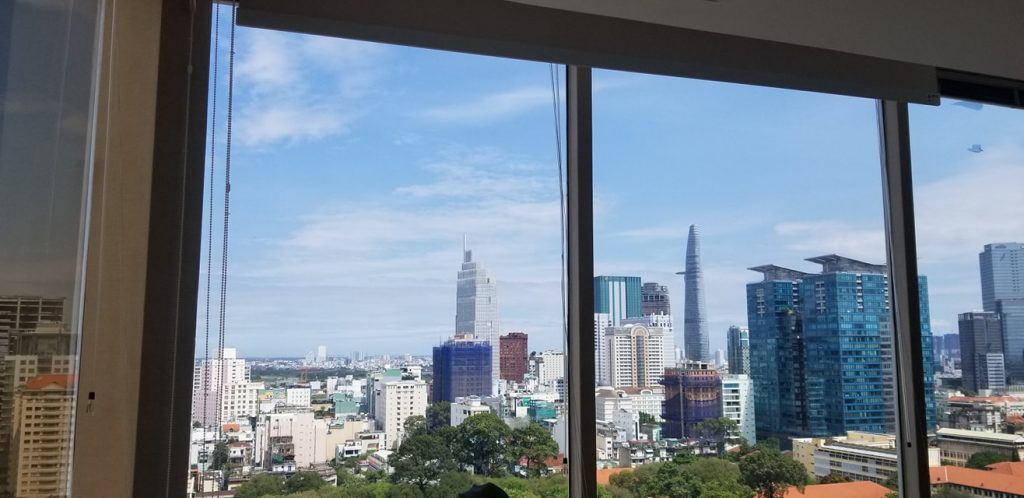 Giấy dán kính cách nhiệt
